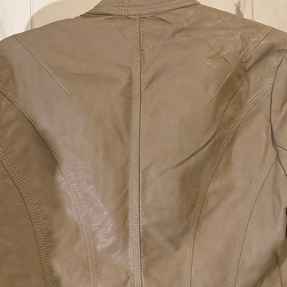 Vegan Leather Moto Fitted Jacket Women's Grey - Picture 7 of 10